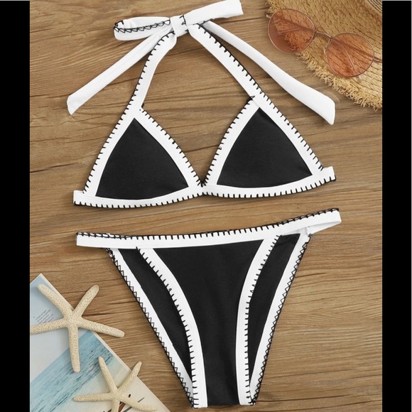 Other - NWT Super Cute Black & White Contrast Bikini SMALL